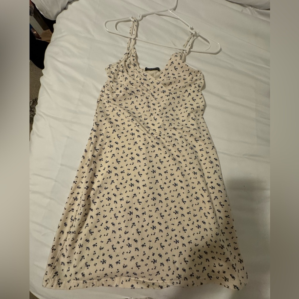 Brandy Melville Dress